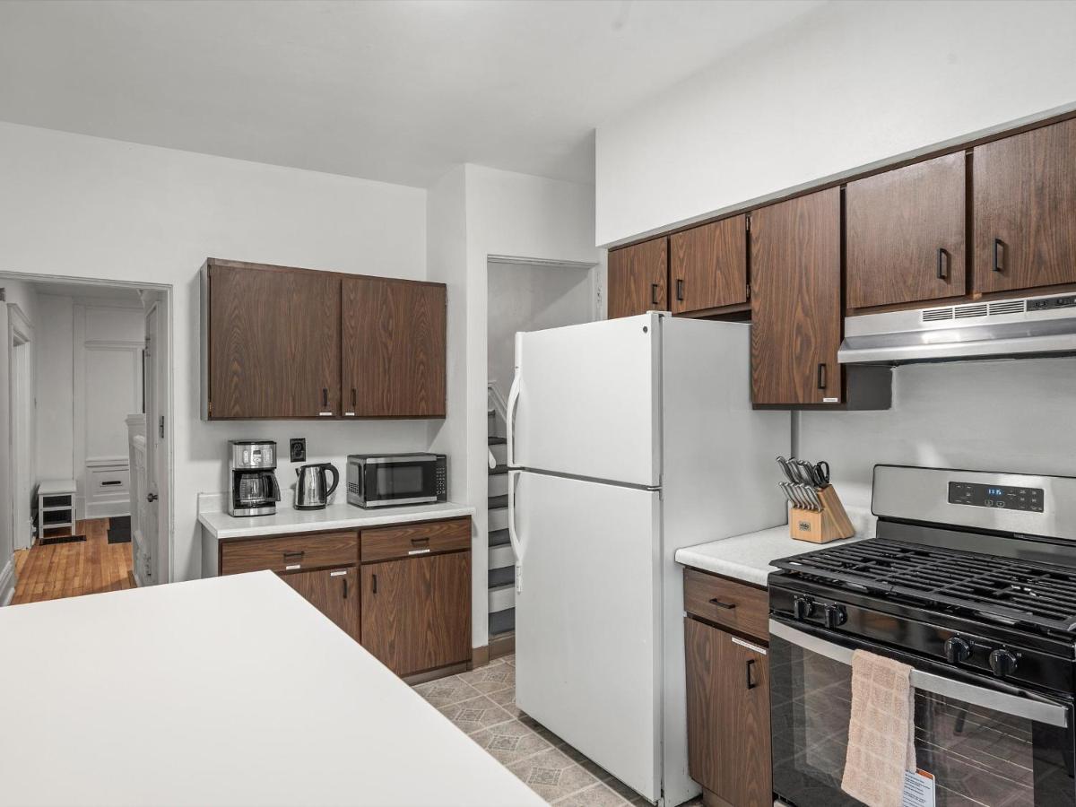 Oakland/University @G Modern And Bright Private Bedroom With Shared Bathroom Pittsburgh Eksteriør billede
